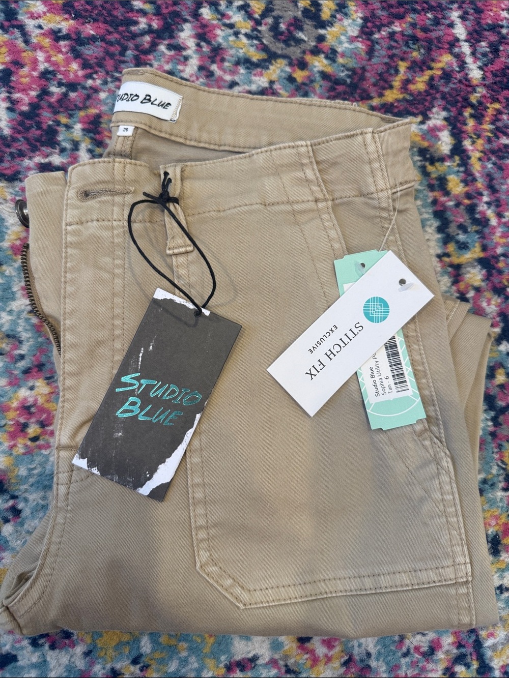 Studio Blue Women's Skinny Pants in Khaki